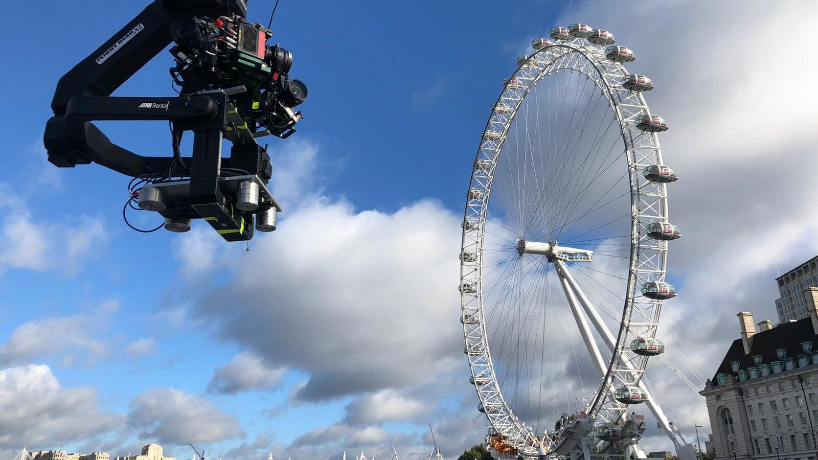 Brownian Motion (en-GB)